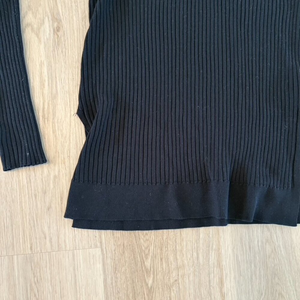 ** Athleta Lincoln Park Sweater split side Black Large - Picture 3 of 9